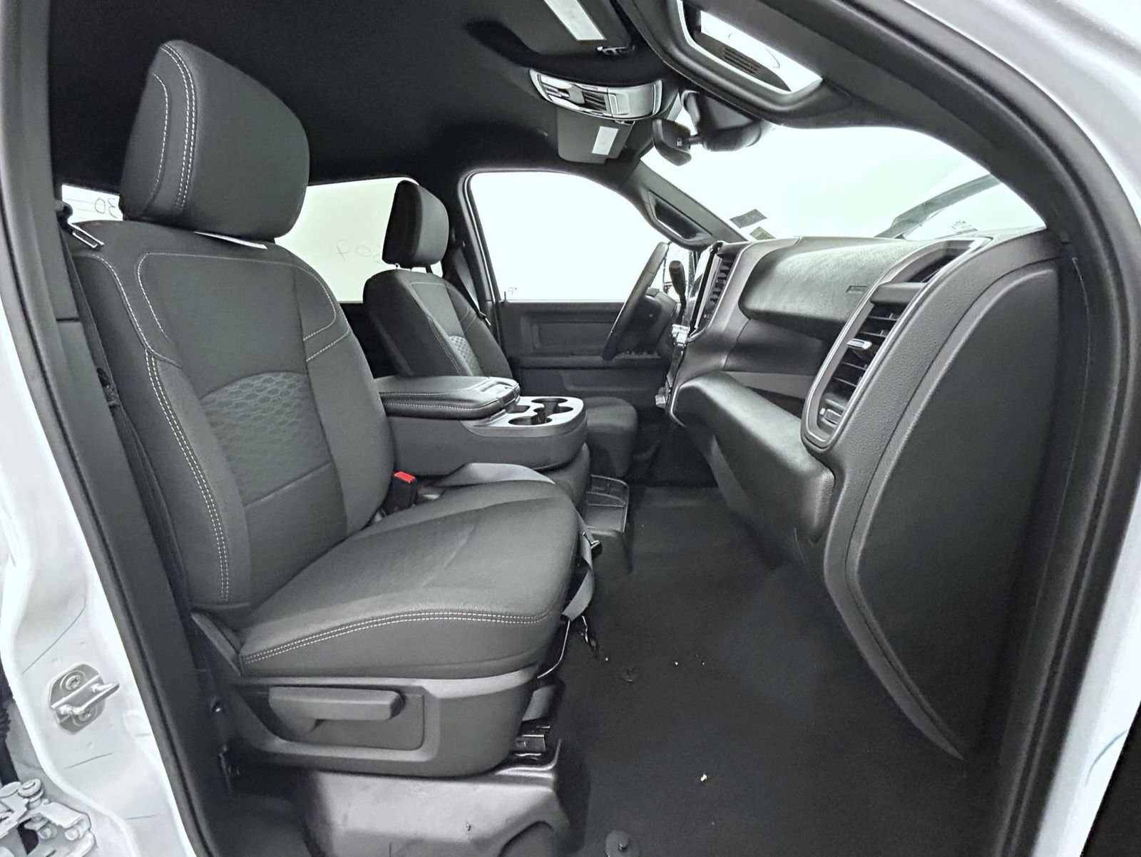 2026 Ram 2500 Tradesman photo 15