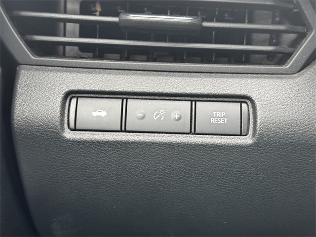 2023 Nissan Altima 2.5 SV photo 23