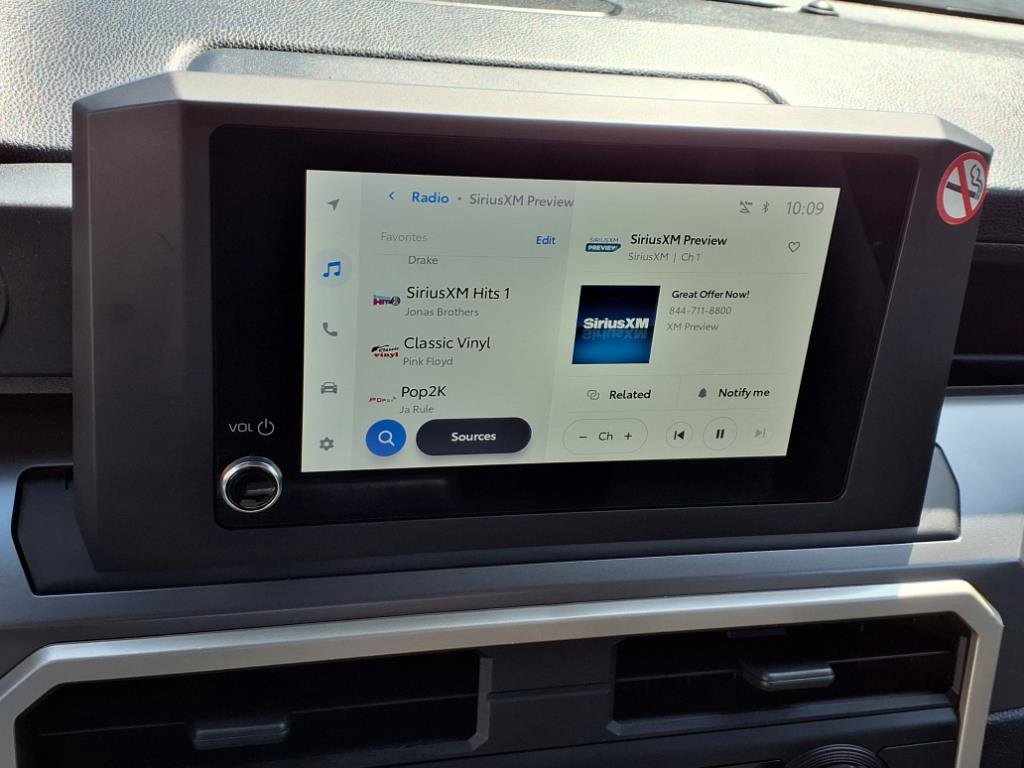 2024 Toyota Tacoma SR5 photo 5