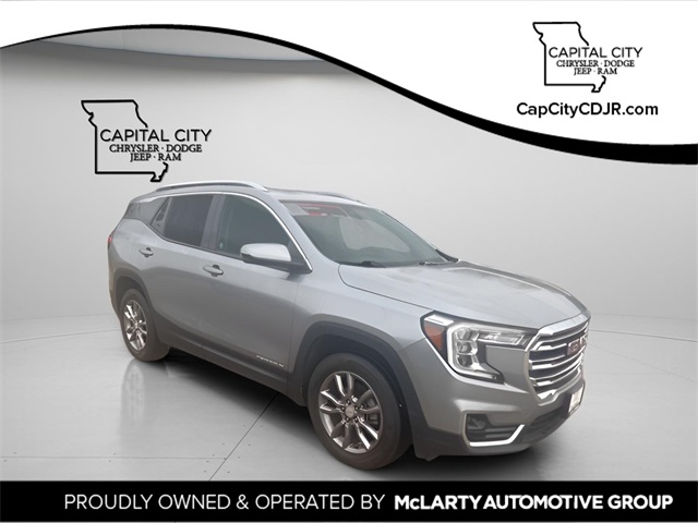 2024 GMC Terrain SLT's photo