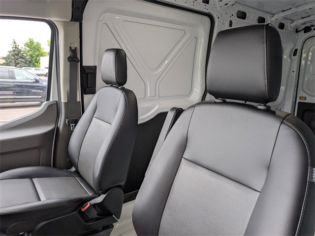 2024 Ford Transit Cargo Van photo 9