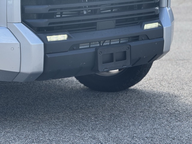 2024 Toyota Tundra SR5 photo 3