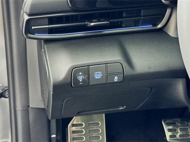 2025 Hyundai Elantra Hybrid SEL Sport photo 13
