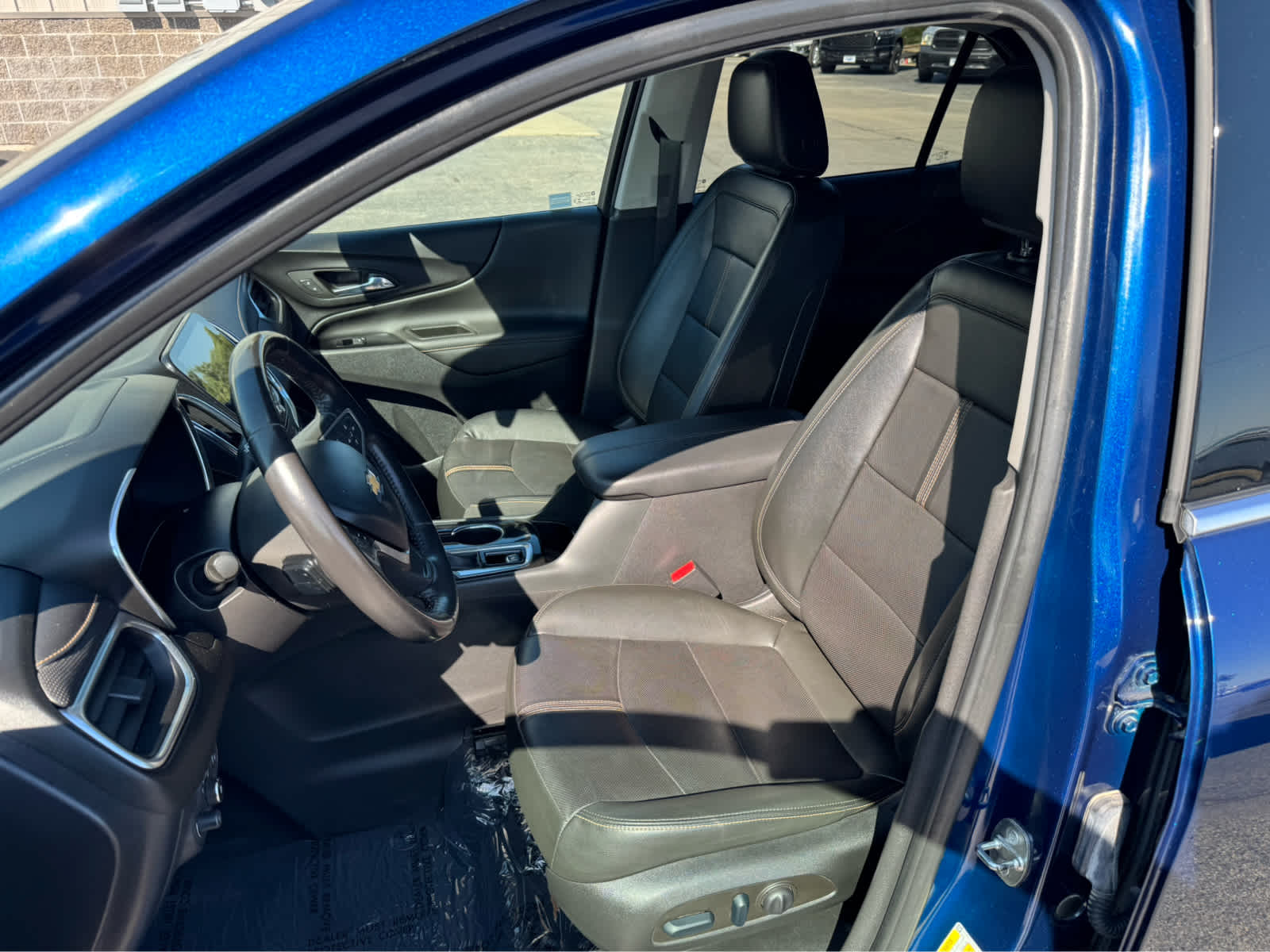 2022 Chevrolet Equinox Premier photo 9