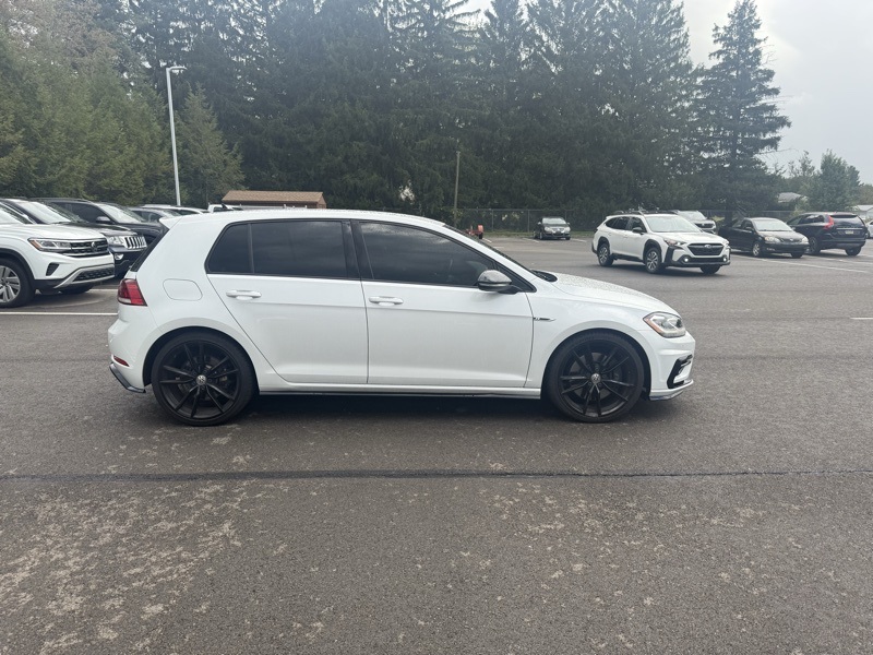 2019 Volkswagen Golf R 4Motion photo 4