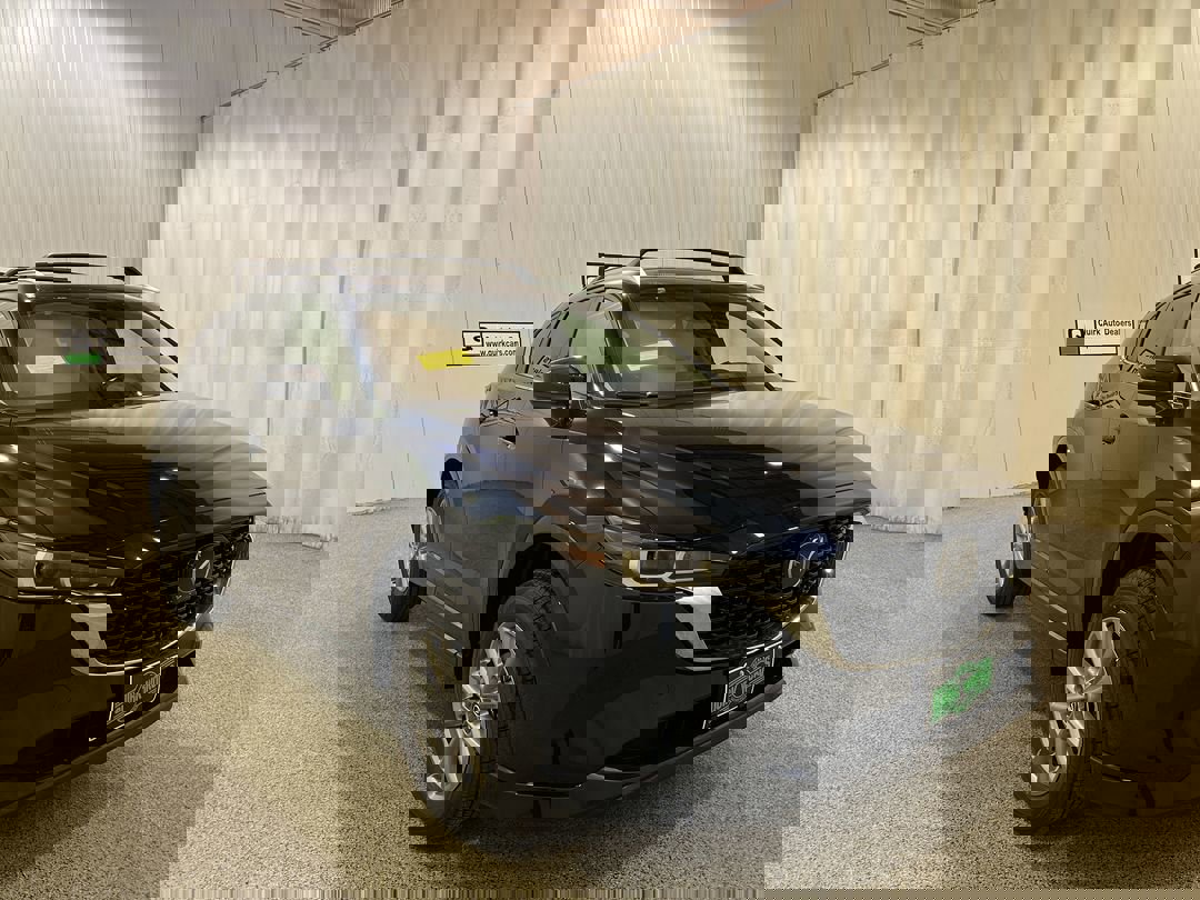 2025 Mazda CX-5 2.5 S Preferred photo 3