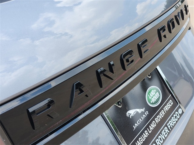 2024 Land Rover Range Rover Evoque S photo 11