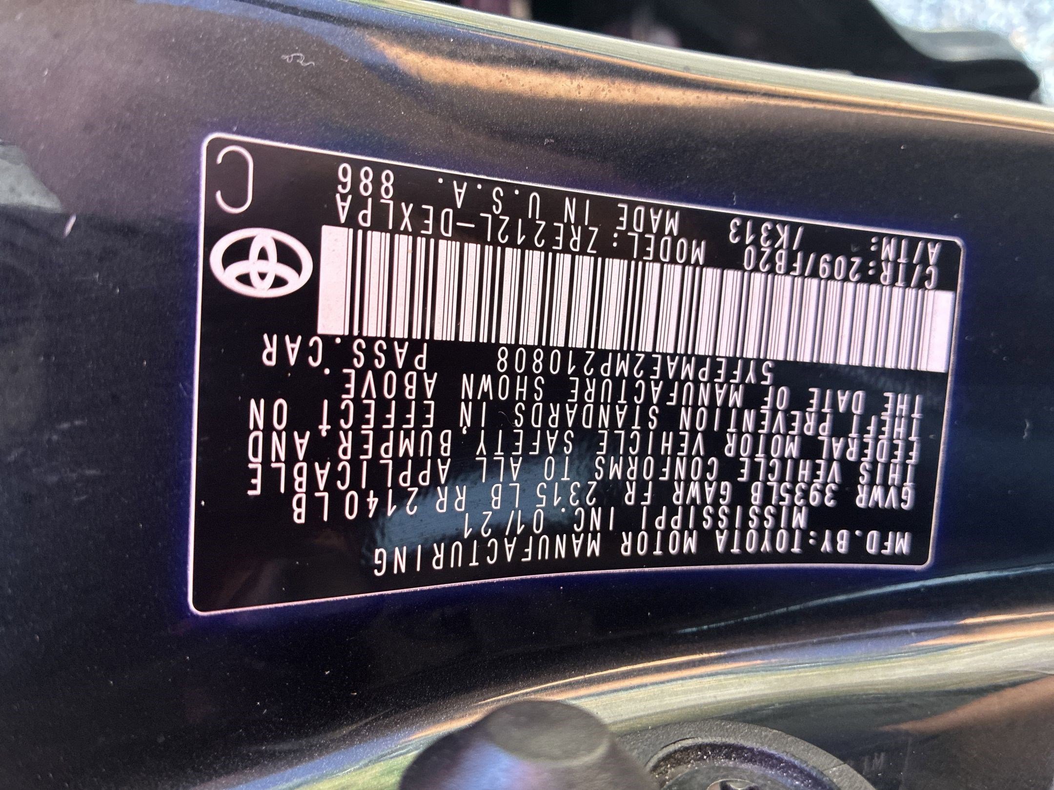2021 Toyota Corolla LE photo 17