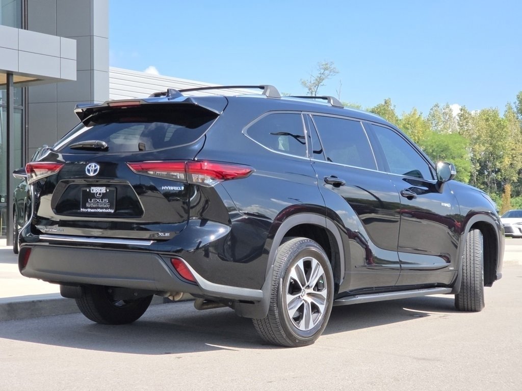2020 Toyota Highlander Hybrid XLE photo 22
