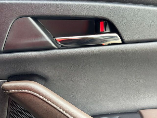 2022 Mazda CX-30 2.5 S Premium photo 24