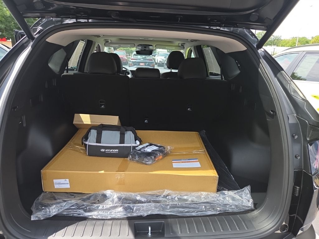 2025 Hyundai Tucson SEL Convenience photo 9