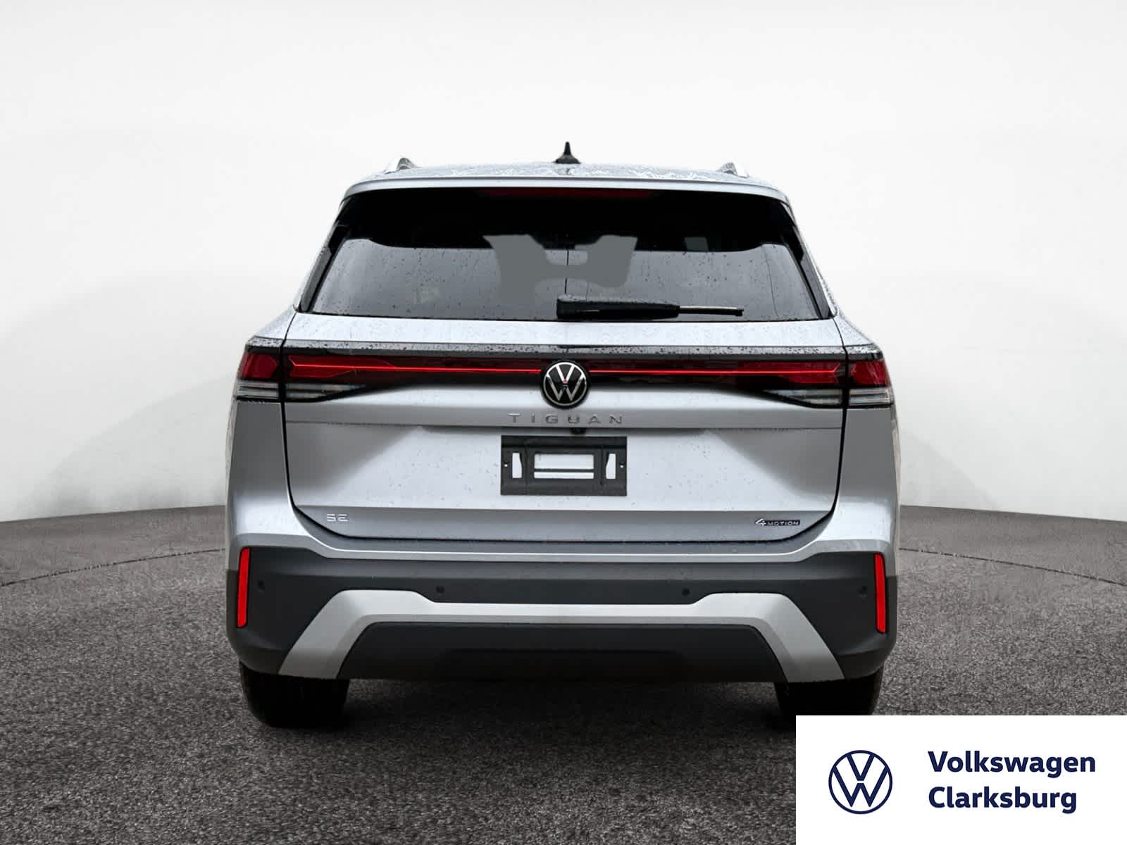 2025 Volkswagen Tiguan SE photo 4