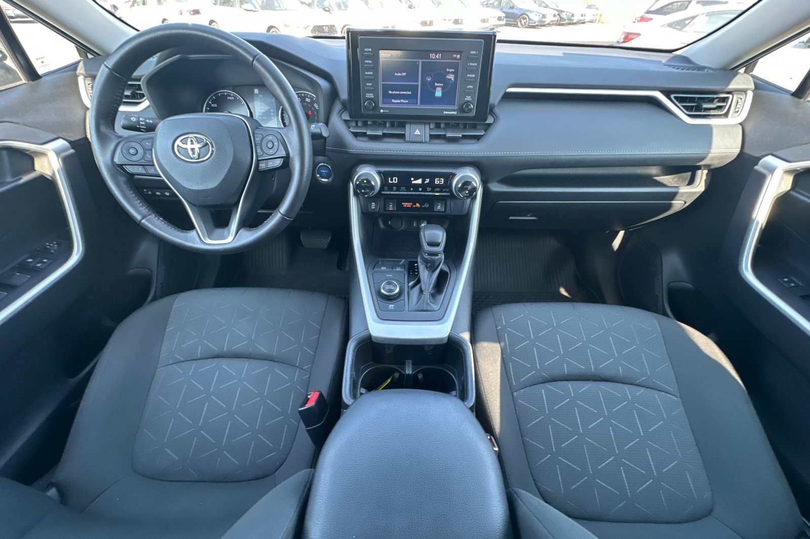 2022 Toyota RAV4 Hybrid XLE photo 10