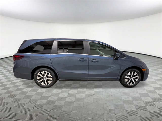 2026 Honda Odyssey EX-L photo 4