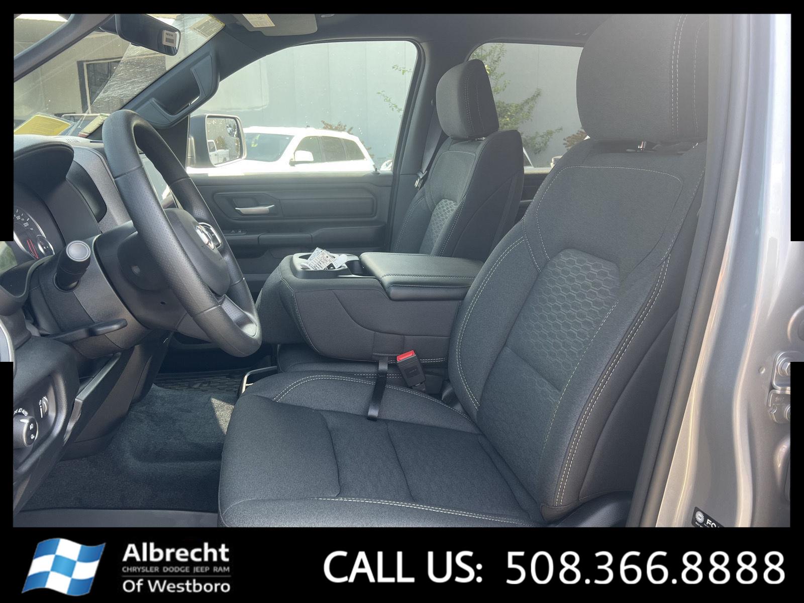 2026 Ram 1500 Warlock photo 12