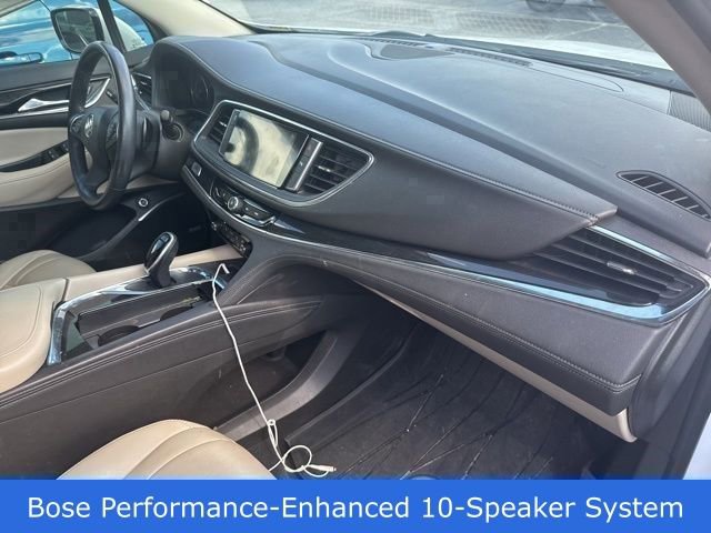 2021 Buick Enclave Essence photo 13