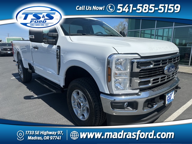 2025 Ford F-350 Super Duty XLT's photo
