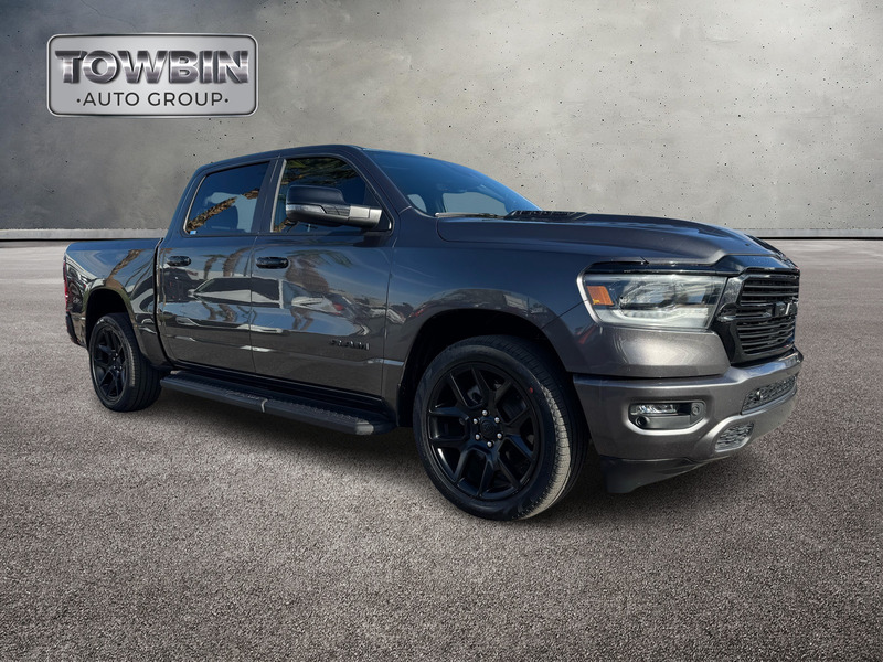 2023 Ram 1500 Laramie photo 2