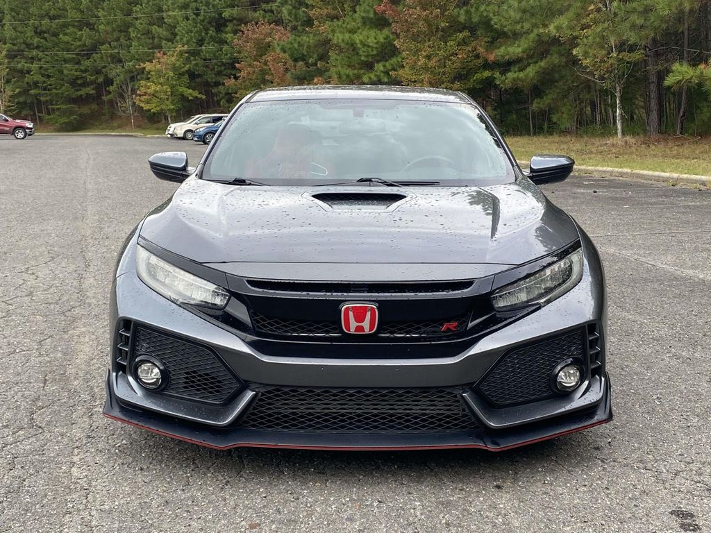 2017 Honda Civic Hatchback Type-R's photo