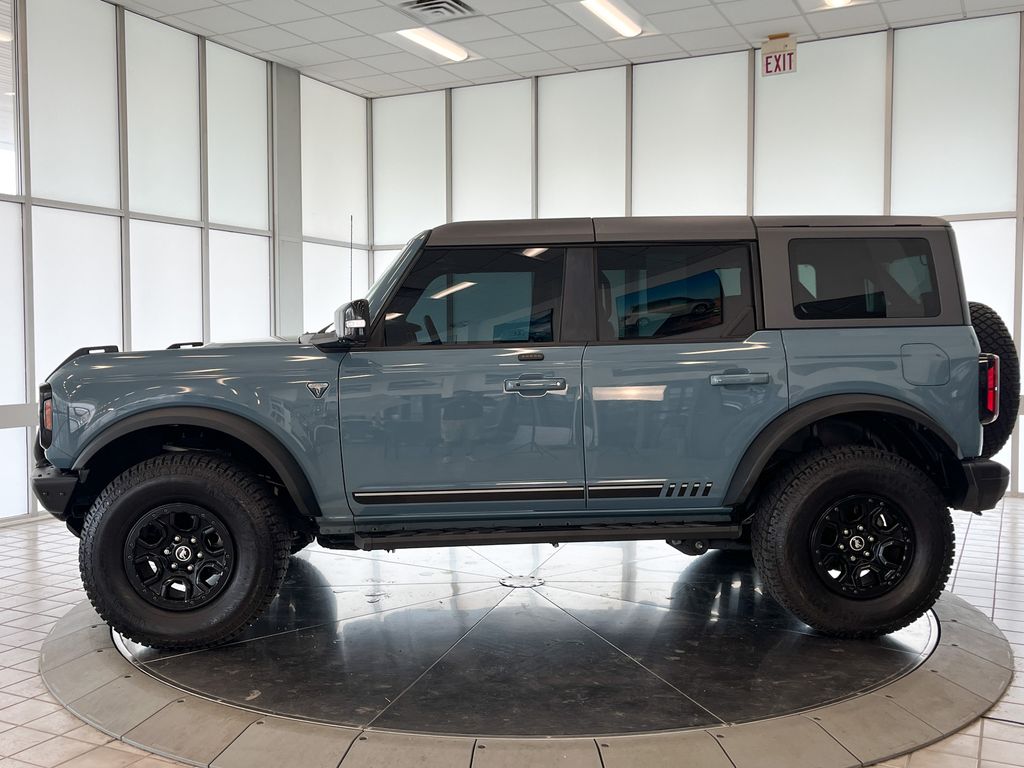 2021 Ford Bronco First Edition photo 5