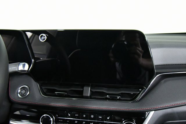 2026 Chevrolet Equinox RS photo 3