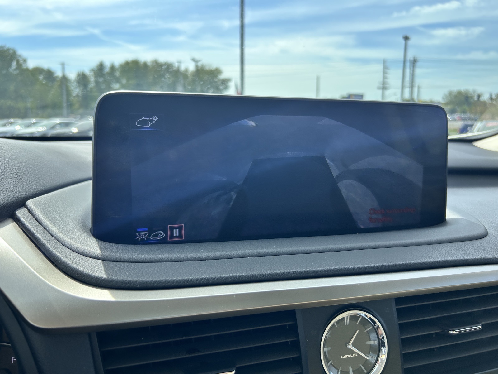 2022 Lexus RX 350L photo 33
