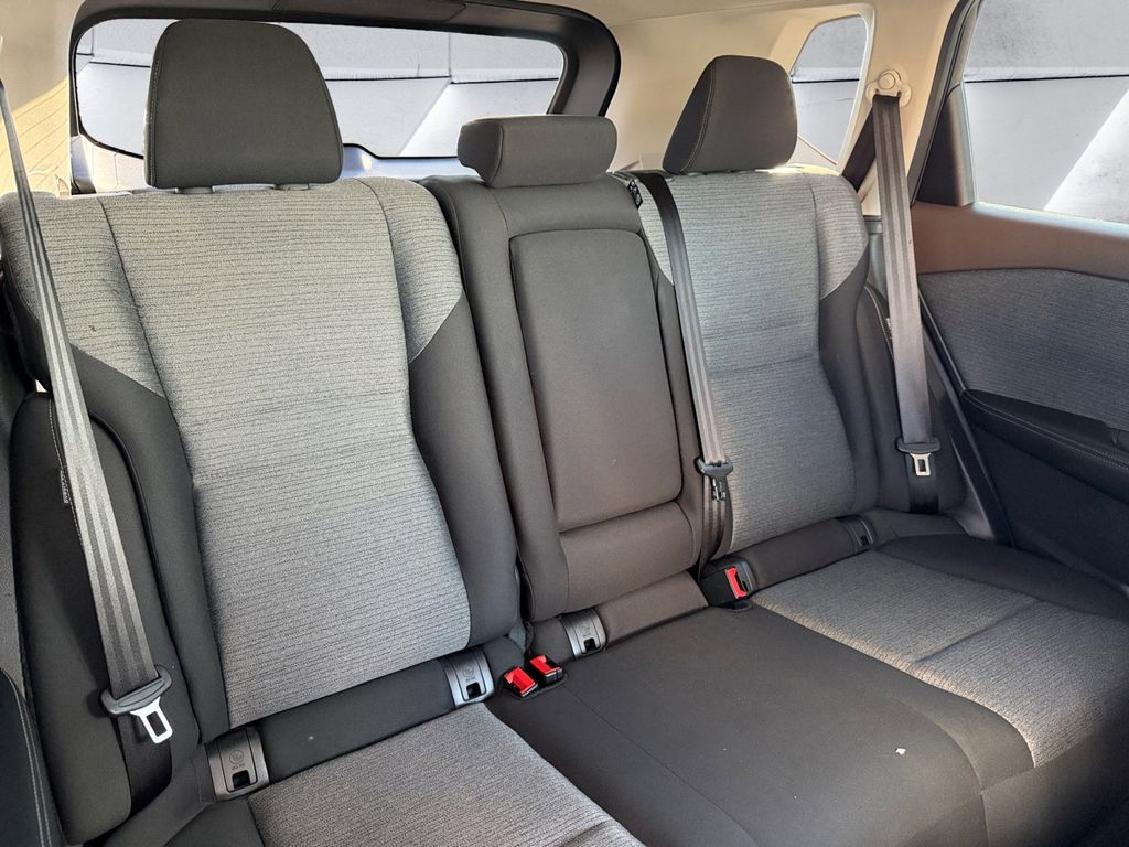 2022 Nissan Rogue S photo 14