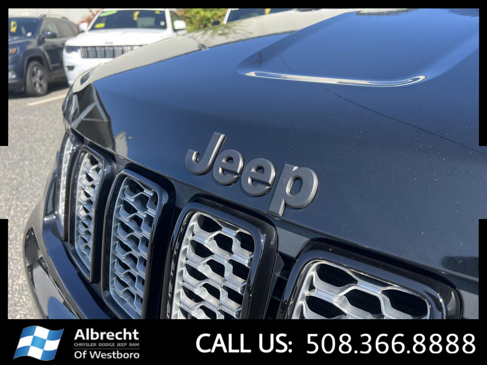 2022 Jeep Grand Cherokee Laredo X SE Altitude photo 7