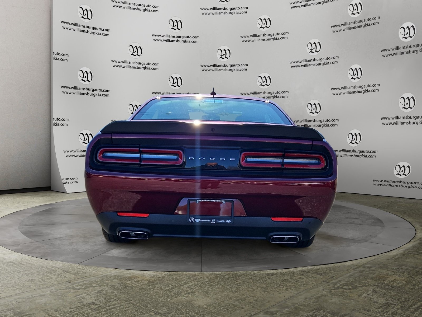 2023 Dodge Challenger GT photo 4