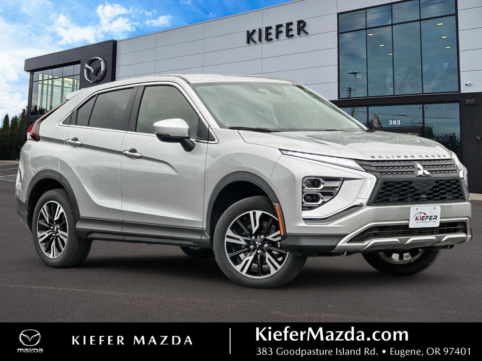 2023 Mitsubishi Eclipse Cross SE's photo