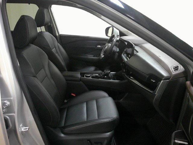 2022 Nissan Rogue SL photo 19