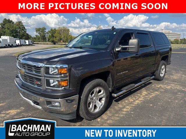 2015 Chevrolet Silverado 1500 LT photo 2
