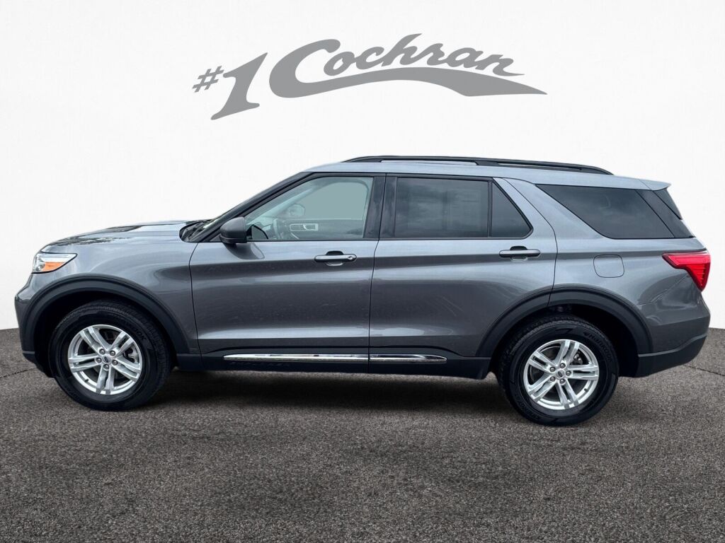 2022 Ford Explorer XLT photo 4