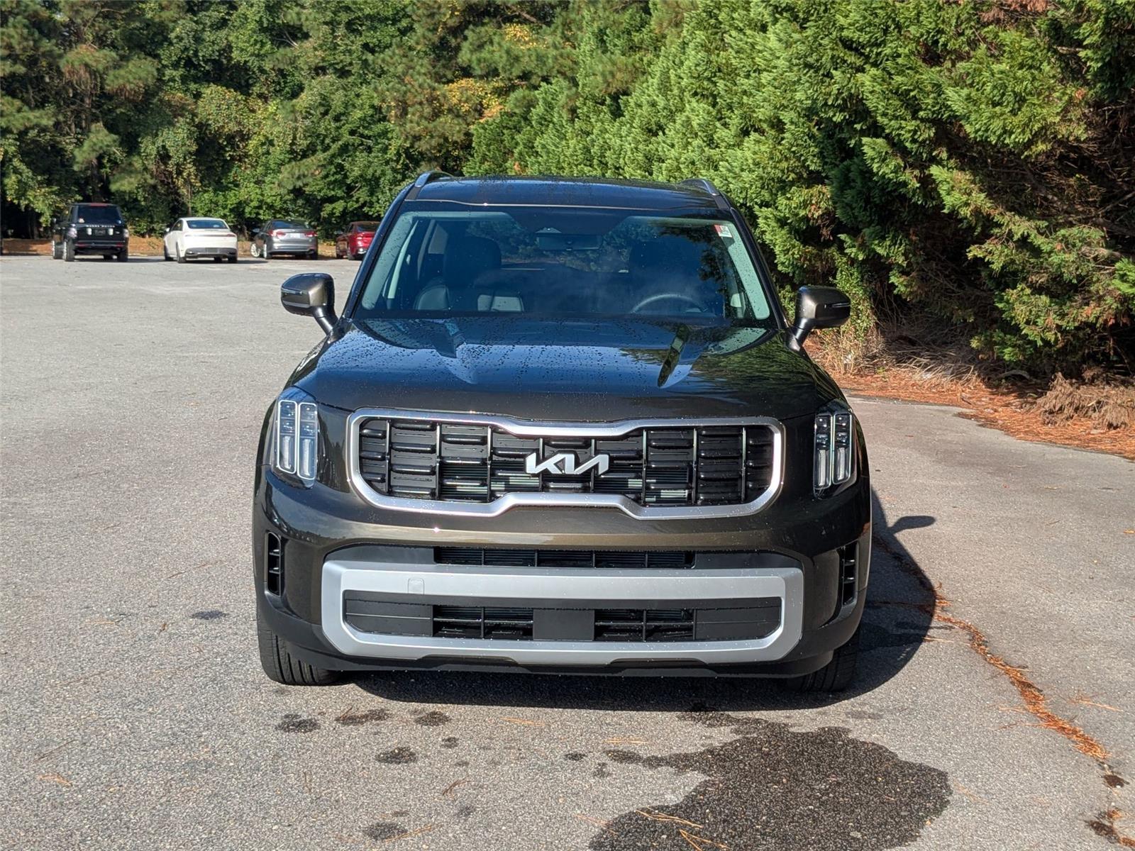 2025 Kia Telluride S photo 4