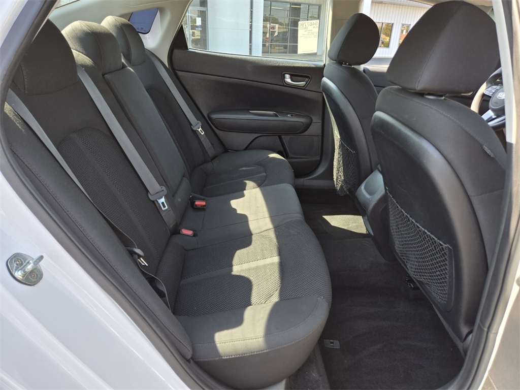 2019 Kia Optima LX photo 14