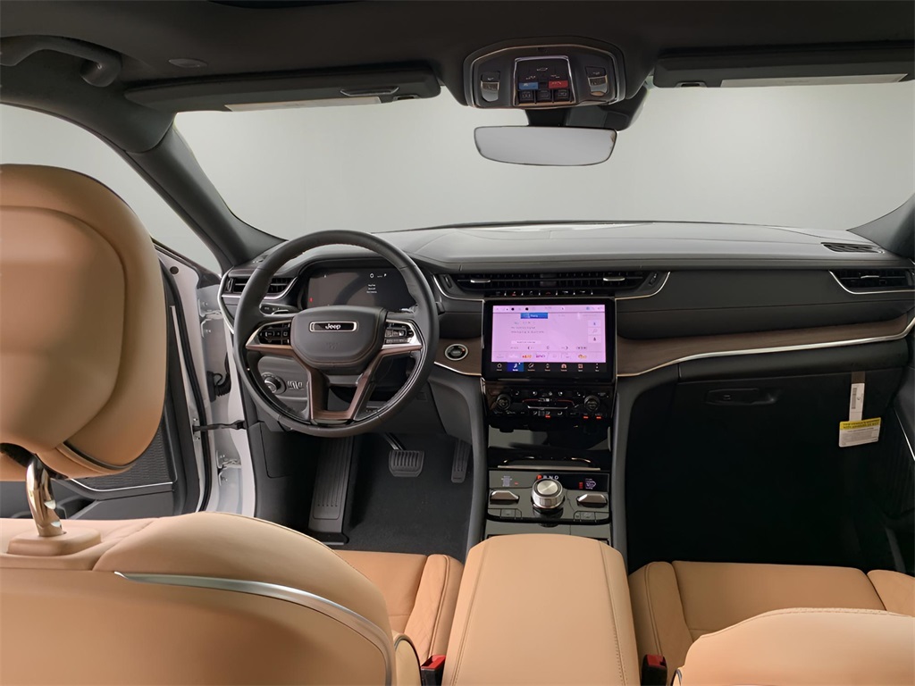 2025 Jeep Grand Cherokee L Summit photo 38