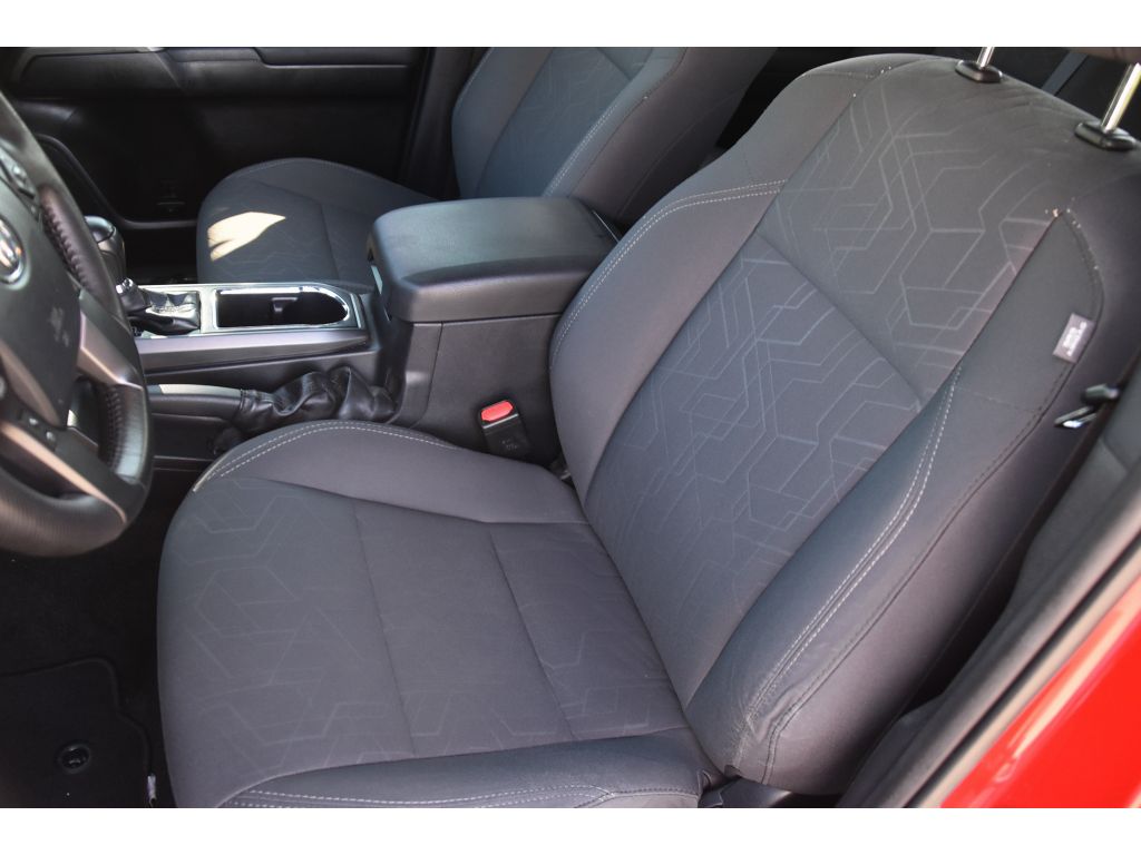 2019 Toyota Tacoma TRD 4x4 photo 11