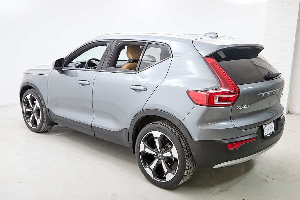 2019 VOLVO XC40 - Image 6