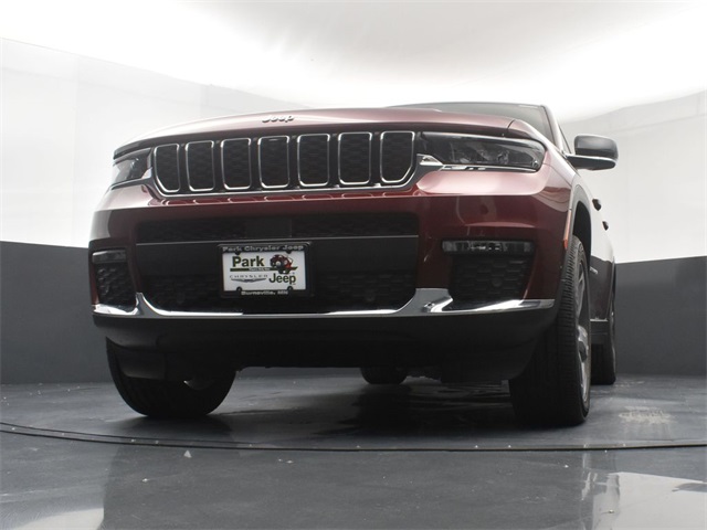 2025 Jeep Grand Cherokee Limited photo 18