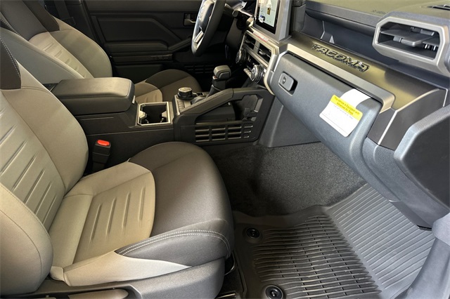 2025 Toyota Tacoma TRD Sport 4x4 Double Cab photo 17