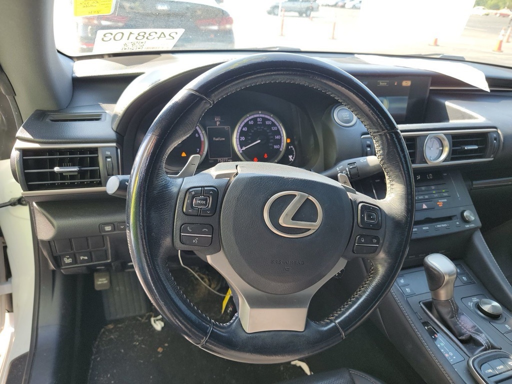2015 Lexus RC 350 photo 3