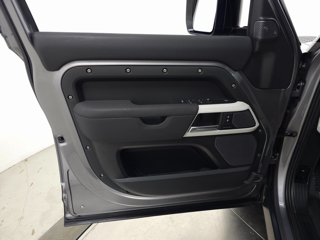 2021 LAND ROVER DEFENDER - Image 14