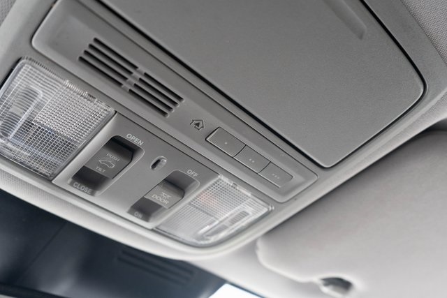 2022 Honda CR-V Hybrid EX-L photo 29