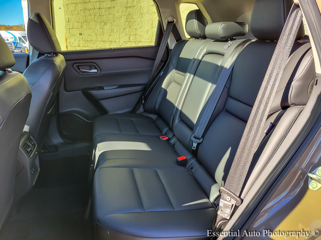 2024 NISSAN ROGUE - Image 10