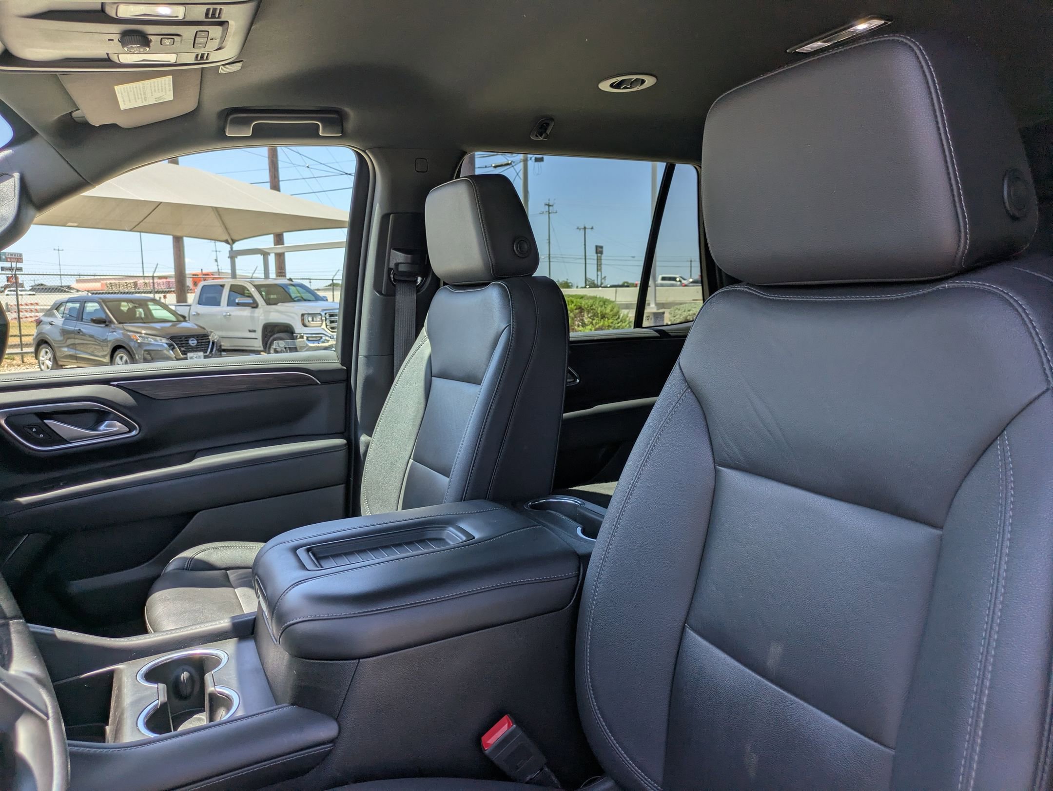 2022 Chevrolet Tahoe Z71 photo 12