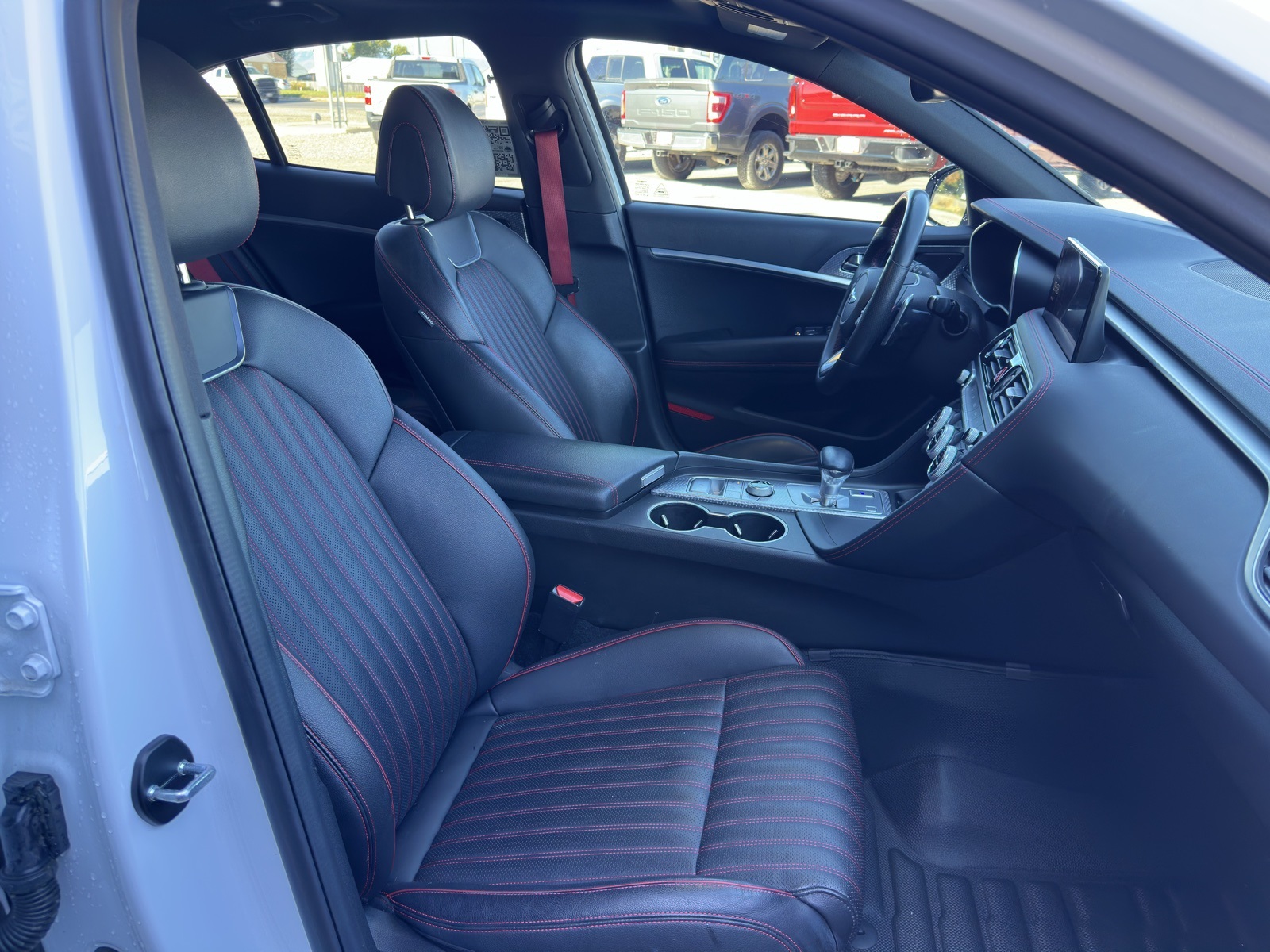 2023 Genesis G70 Sport Prestige 2.0T photo 14