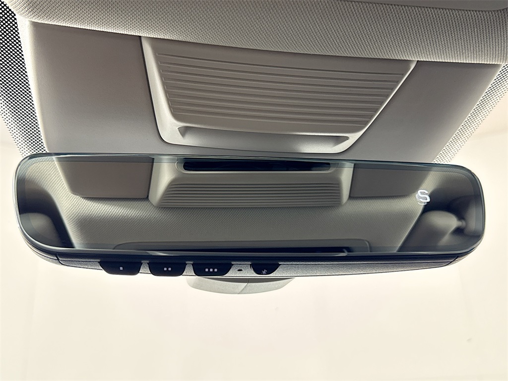 2025 Volkswagen Tiguan SE photo 36