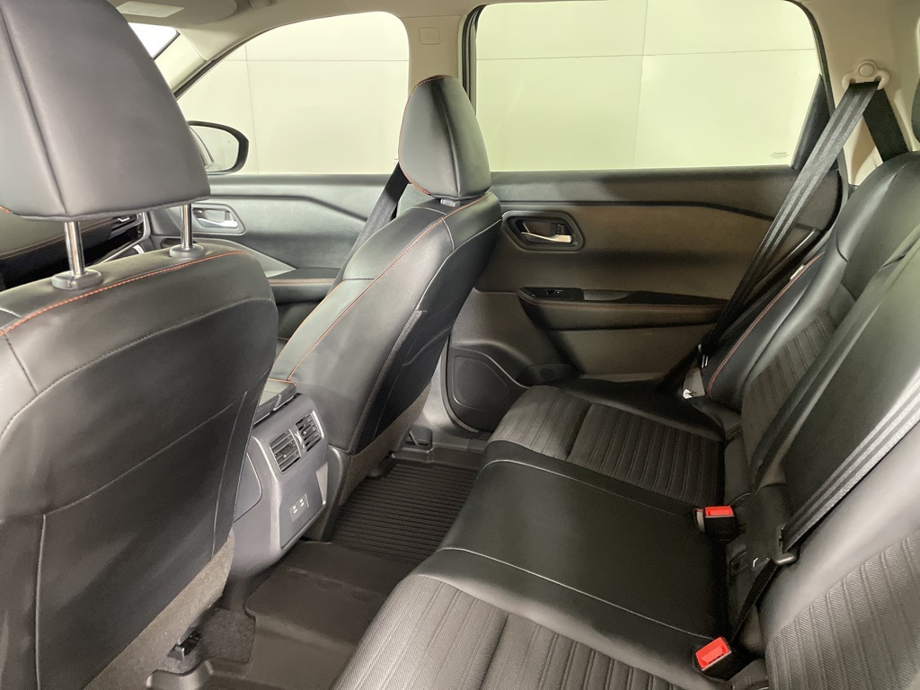 2026 Nissan Rogue SV photo 29