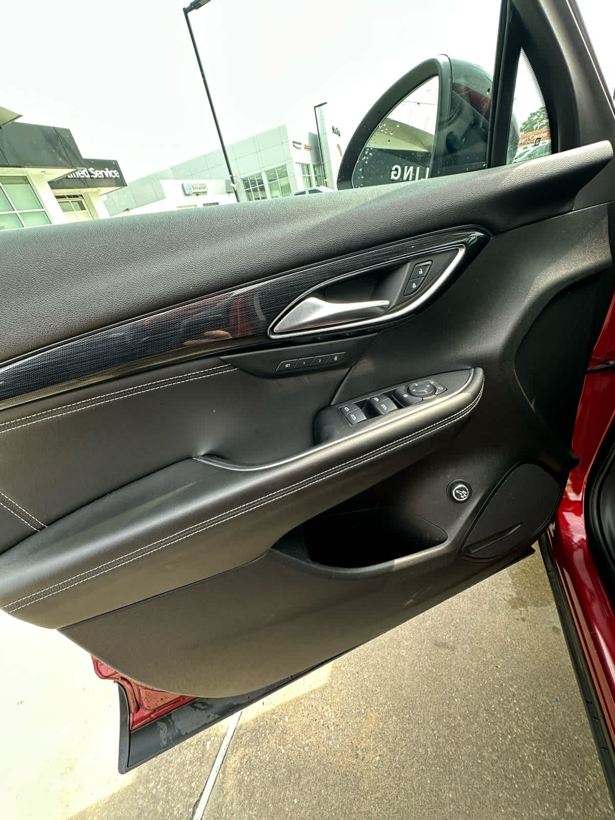 2023 Buick Envision Essence photo 11