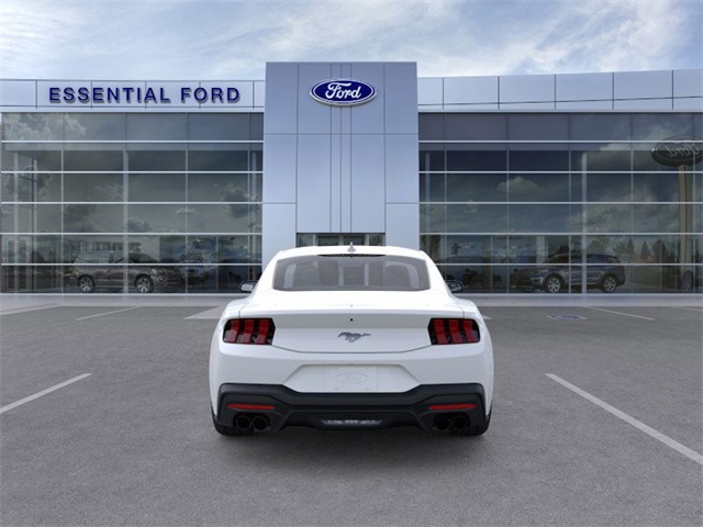 2025 Ford Mustang EcoBoost photo 3